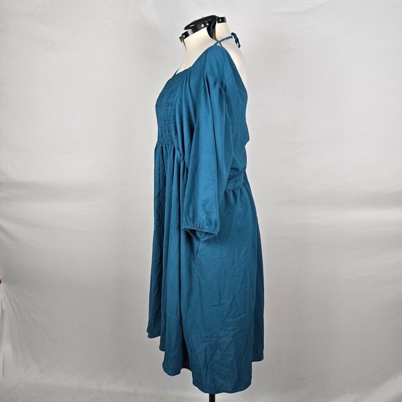 Bloomchic Dress Women's 2X Blue Off - On Shoulder Fit & Flare Midi Shirred NWT - Picture 9 of 10